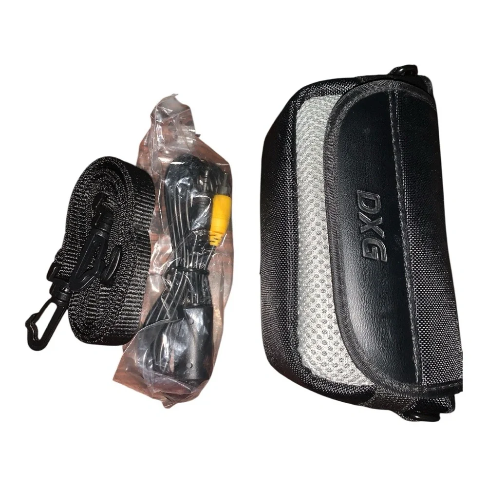 DXG-572V 5.0 megapixel video camera with carrying case.Untested
